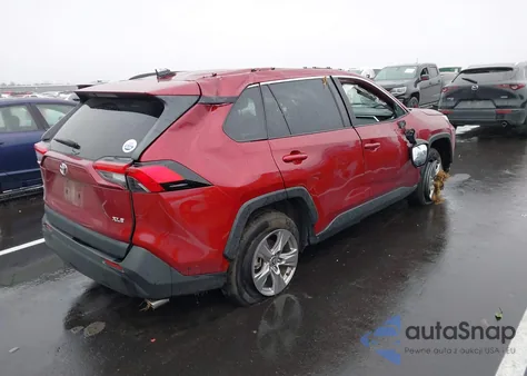 2023 Toyota Rav4 Xle from USA, damaged, VIN 2T3W1RFV8PW299144